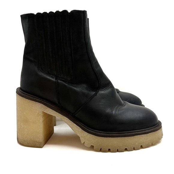 Free People | James Gum Sole Heeled Leather Chelsea Boot Black Size 38 - Picture 3 of 12